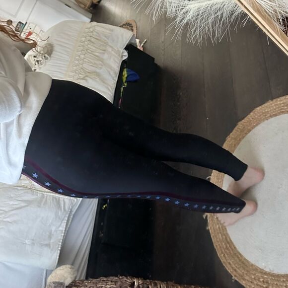 Ultracor Women’s Small Black Star Athletic Workout Leggings - Picture 5 of 8